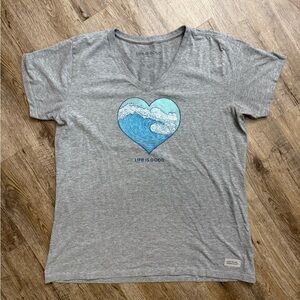 Life is Good • V-Neck Love Ocean Tee